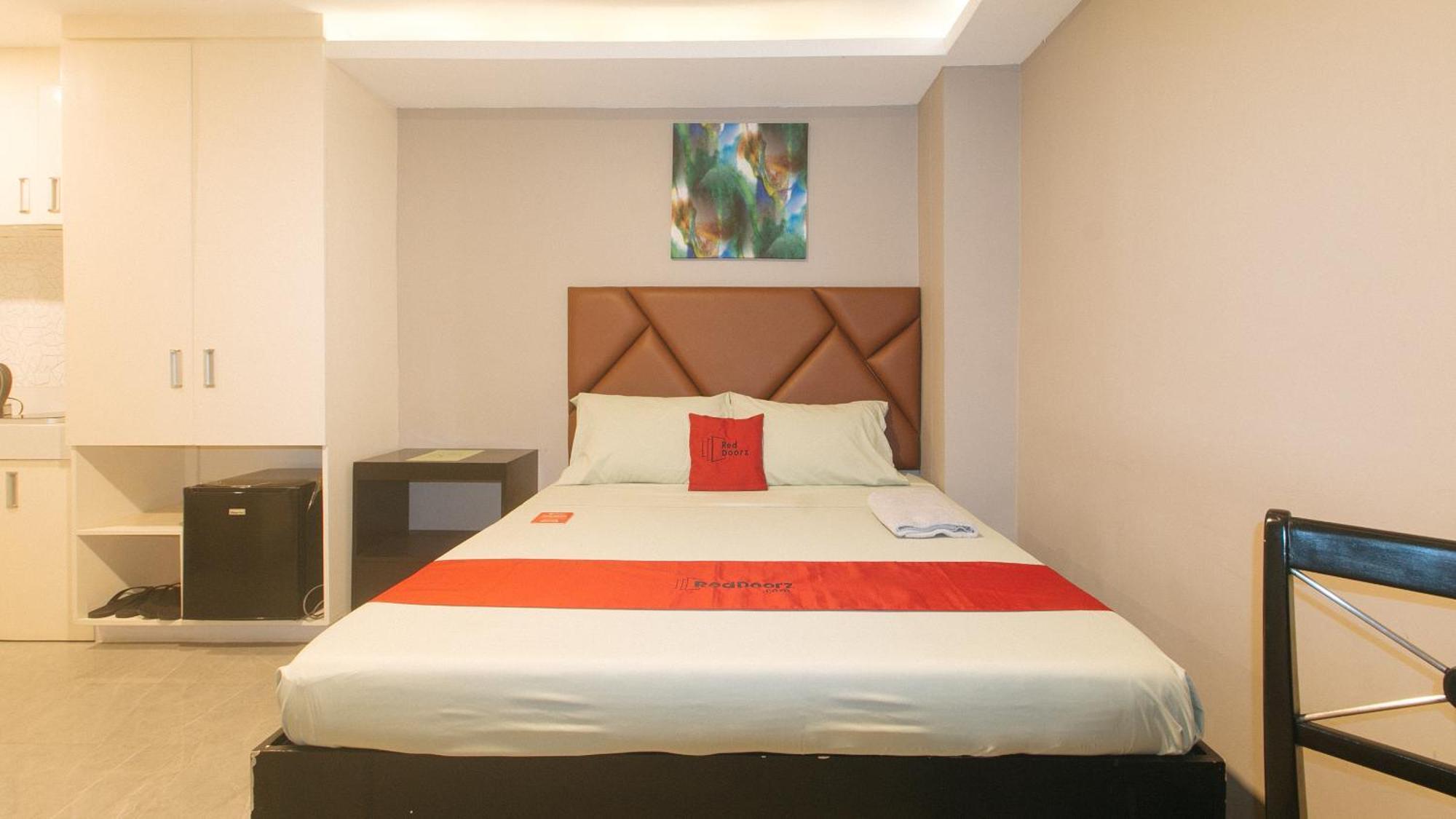 Paranaque City Reddoorz Plus At Seventy Five Inn Near Manila Airport מראה חיצוני תמונה