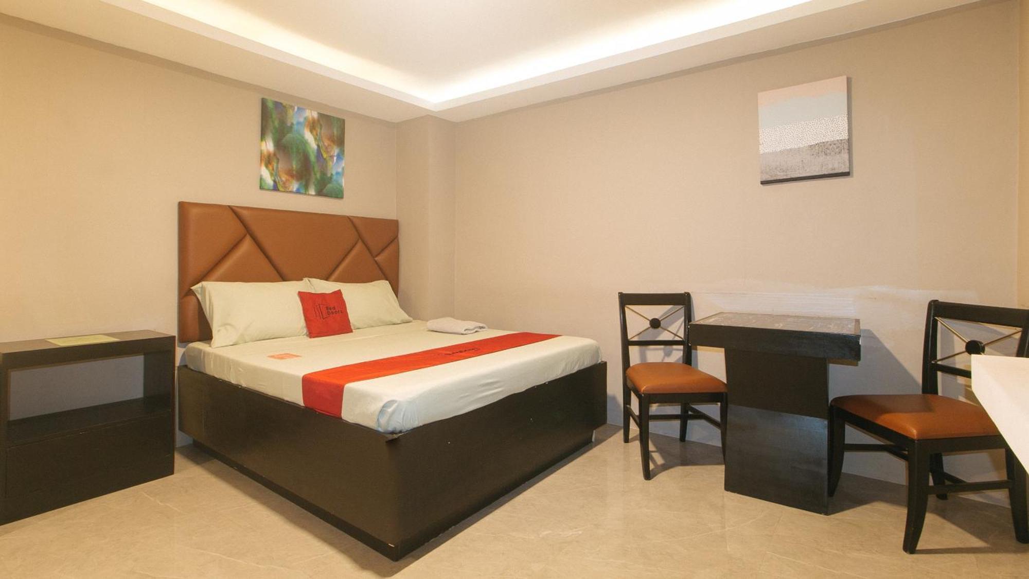 Paranaque City Reddoorz Plus At Seventy Five Inn Near Manila Airport מראה חיצוני תמונה