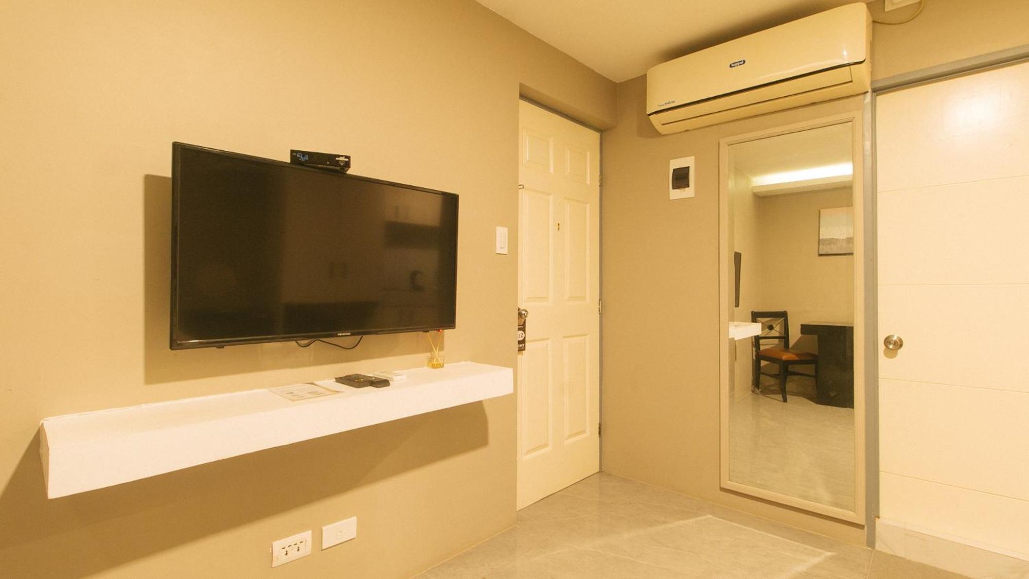 Paranaque City Reddoorz Plus At Seventy Five Inn Near Manila Airport מראה חיצוני תמונה