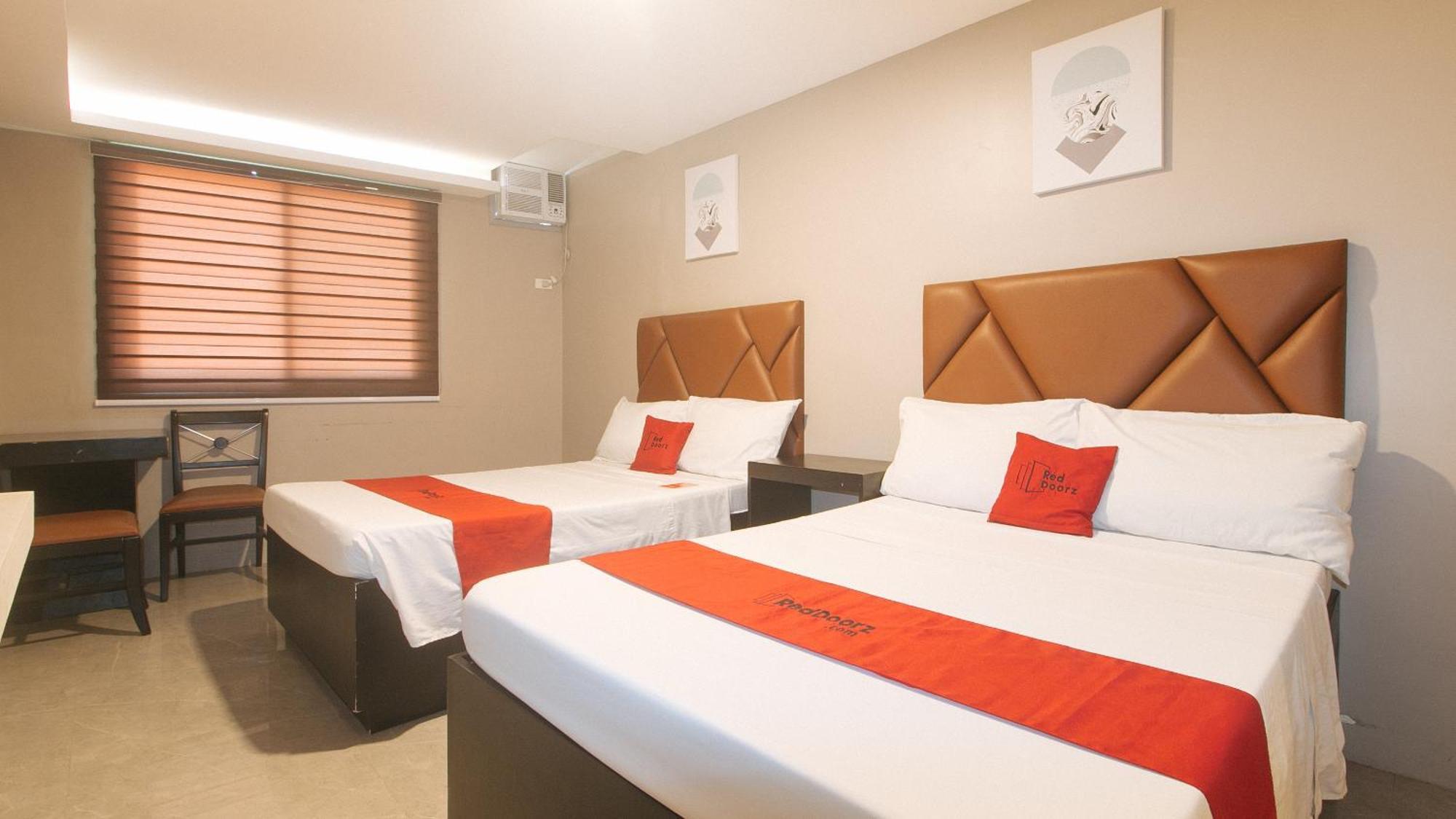 Paranaque City Reddoorz Plus At Seventy Five Inn Near Manila Airport מראה חיצוני תמונה
