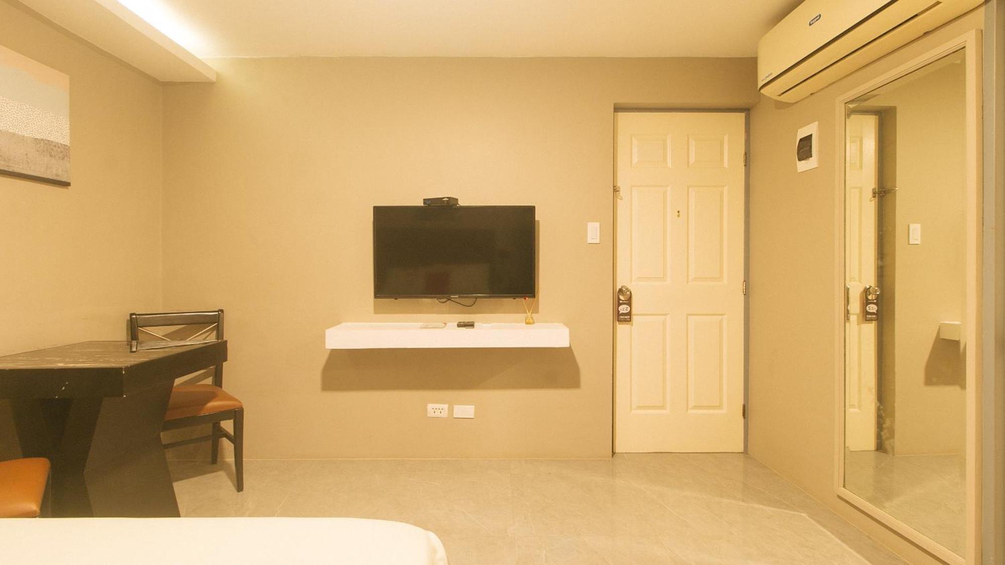 Paranaque City Reddoorz Plus At Seventy Five Inn Near Manila Airport מראה חיצוני תמונה